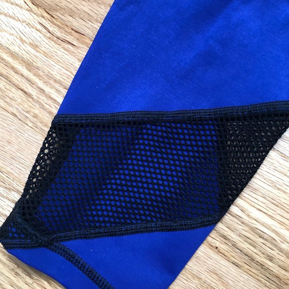 Vimmia Revolve Mesh Blue Indigo Leggings Sz Medium - Picture 4 of 4